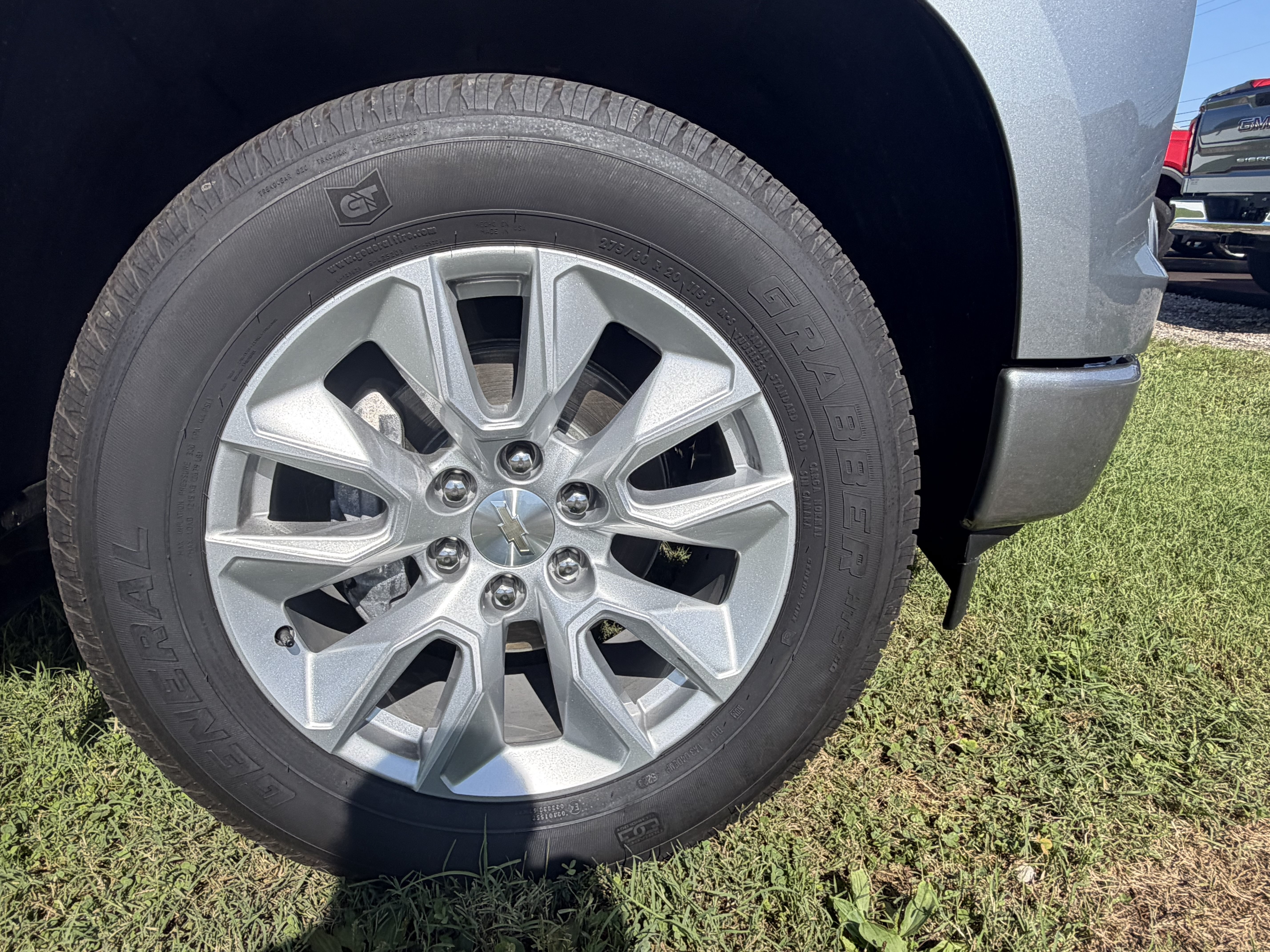 Used 2024 Chevrolet Silverado 1500 Custom AWD/4WD image 9