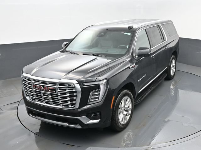 Used 2025 GMC Yukon XL Denali AWD/4WD image 27