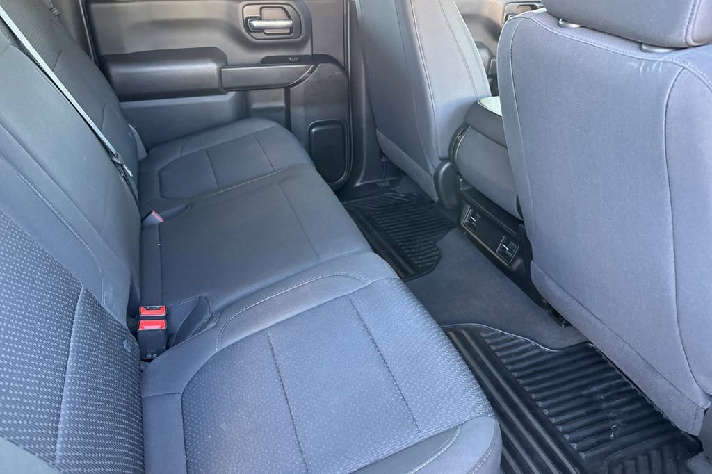 Used 2022 Chevrolet Silverado 2500 Custom w/ Custom Convenience Package image 22