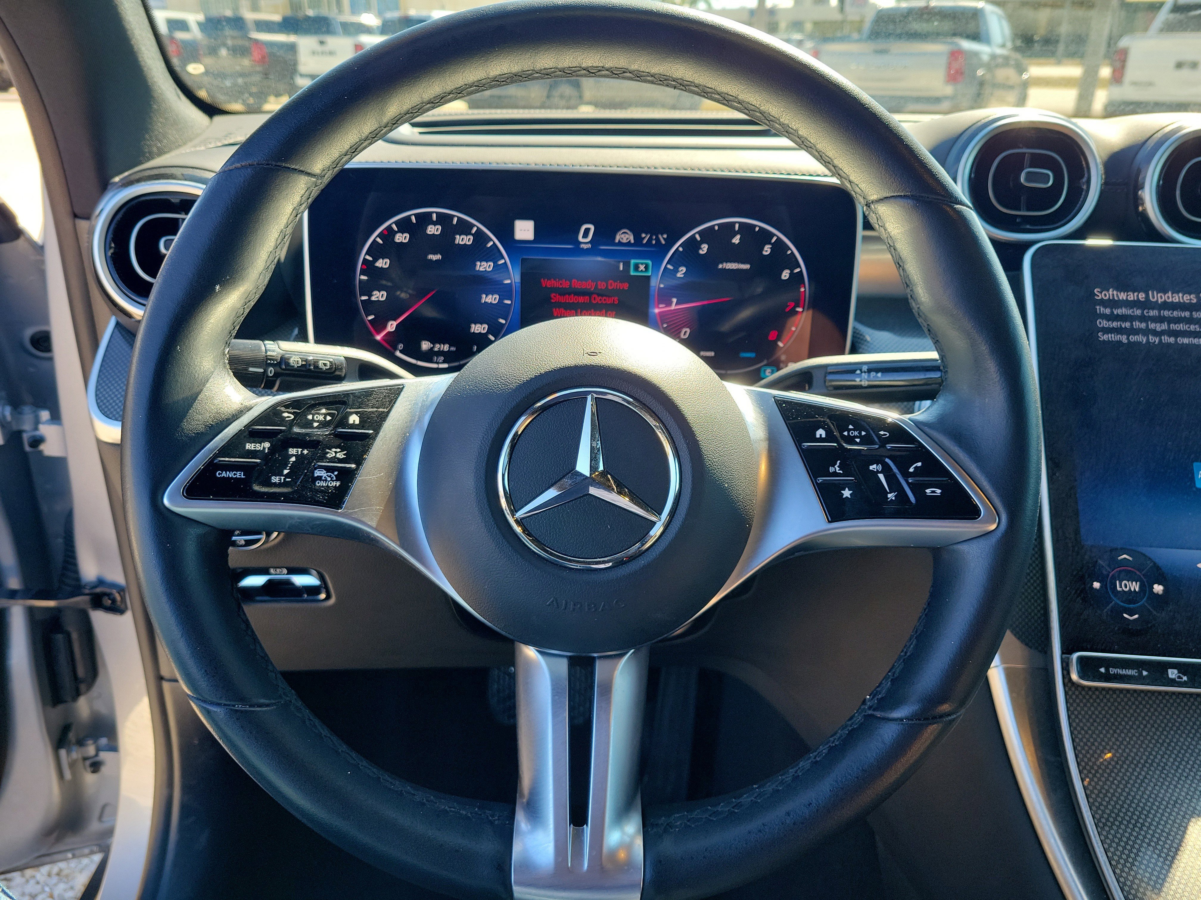 Used 2023 Mercedes-Benz GLC 300 4MATIC image 25