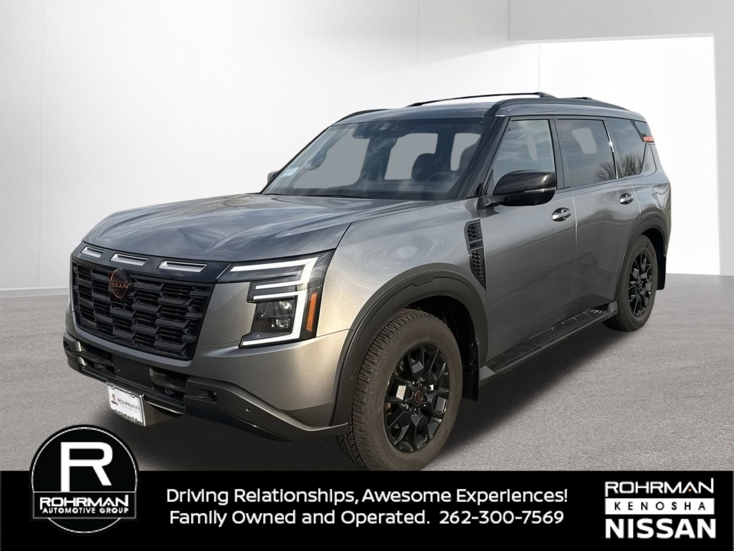 Used 2026 Nissan Armada PRO-4X AWD/4WD image 1