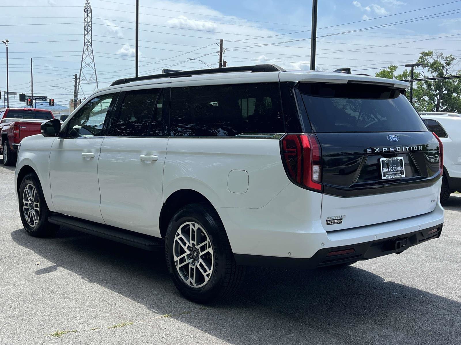 Used 2025 Ford Expedition Max Active RWD image 5
