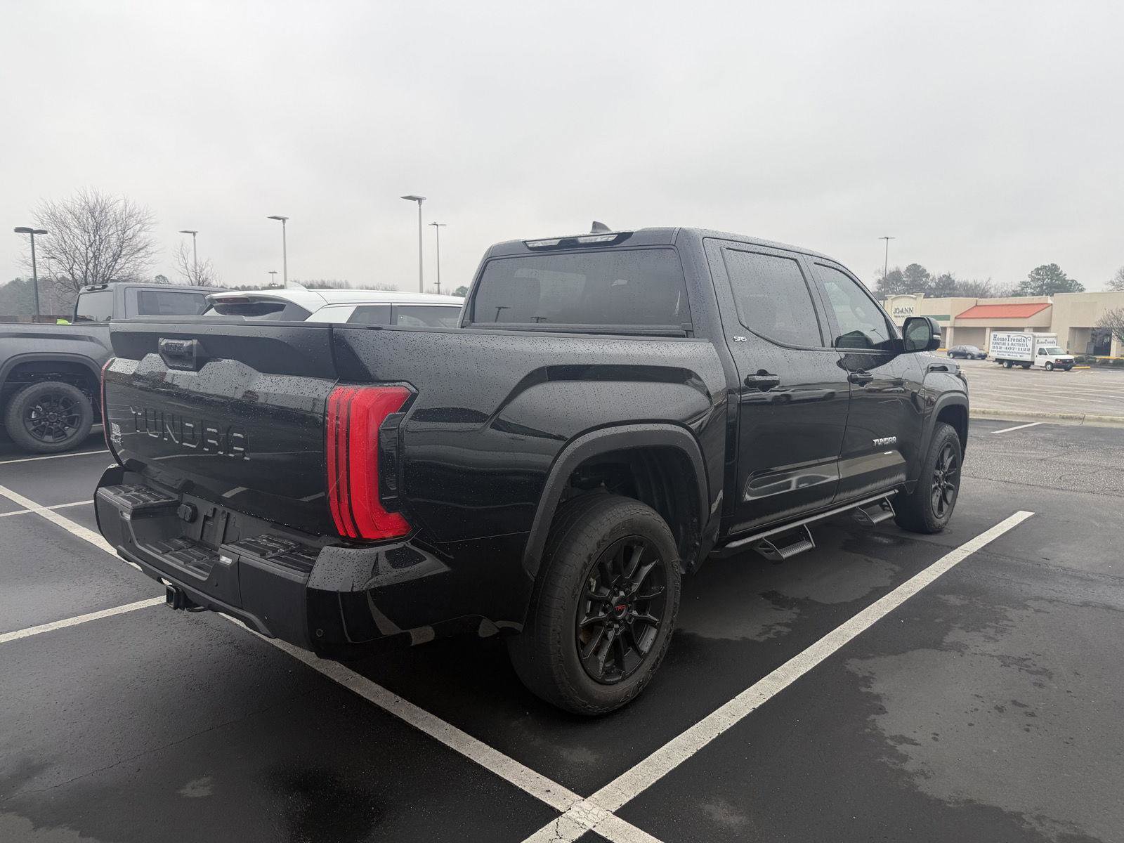 Used 2024 Toyota Tundra SR5 w/ SR5 Premium Package image 4