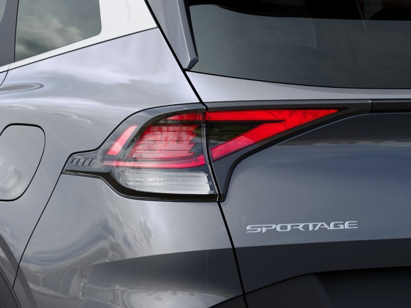 New 2024 Kia Sportage LX image 11