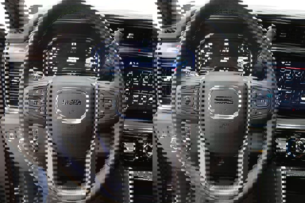 Used 2024 GMC Sierra 2500 Denali Ultimate image 29