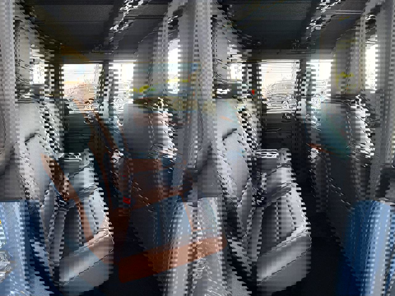 Used 2024 Ford Bronco Outer Banks image 38