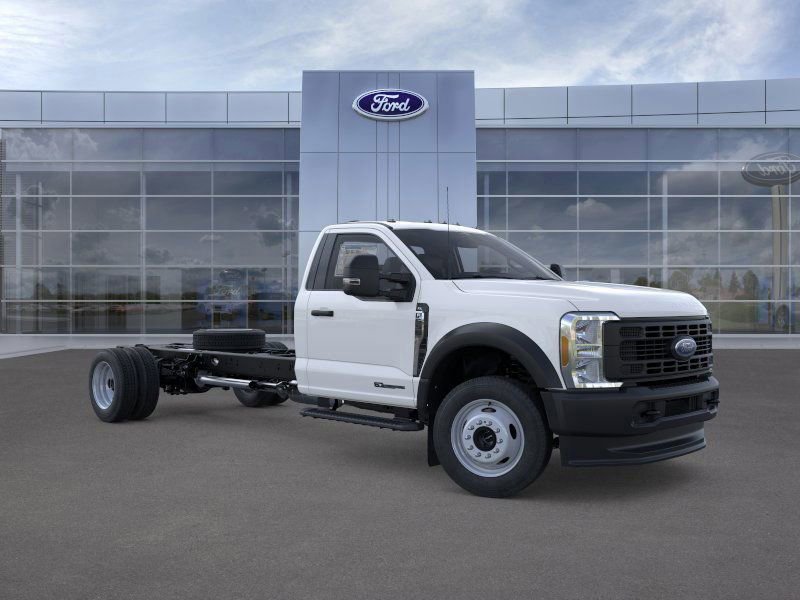 New 2026 Ford F550 image 38