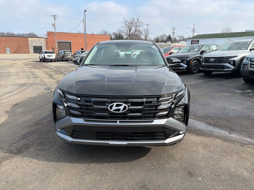 New 2026 Hyundai Tucson Blue SE AWD/4WD image 2