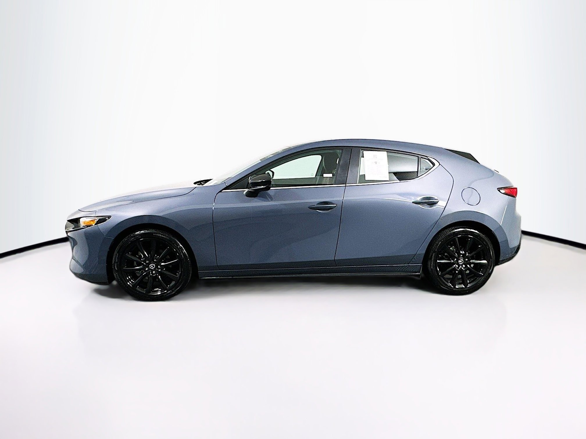 Used 2026 MAZDA MAZDA3 Carbon AWD/4WD image 4