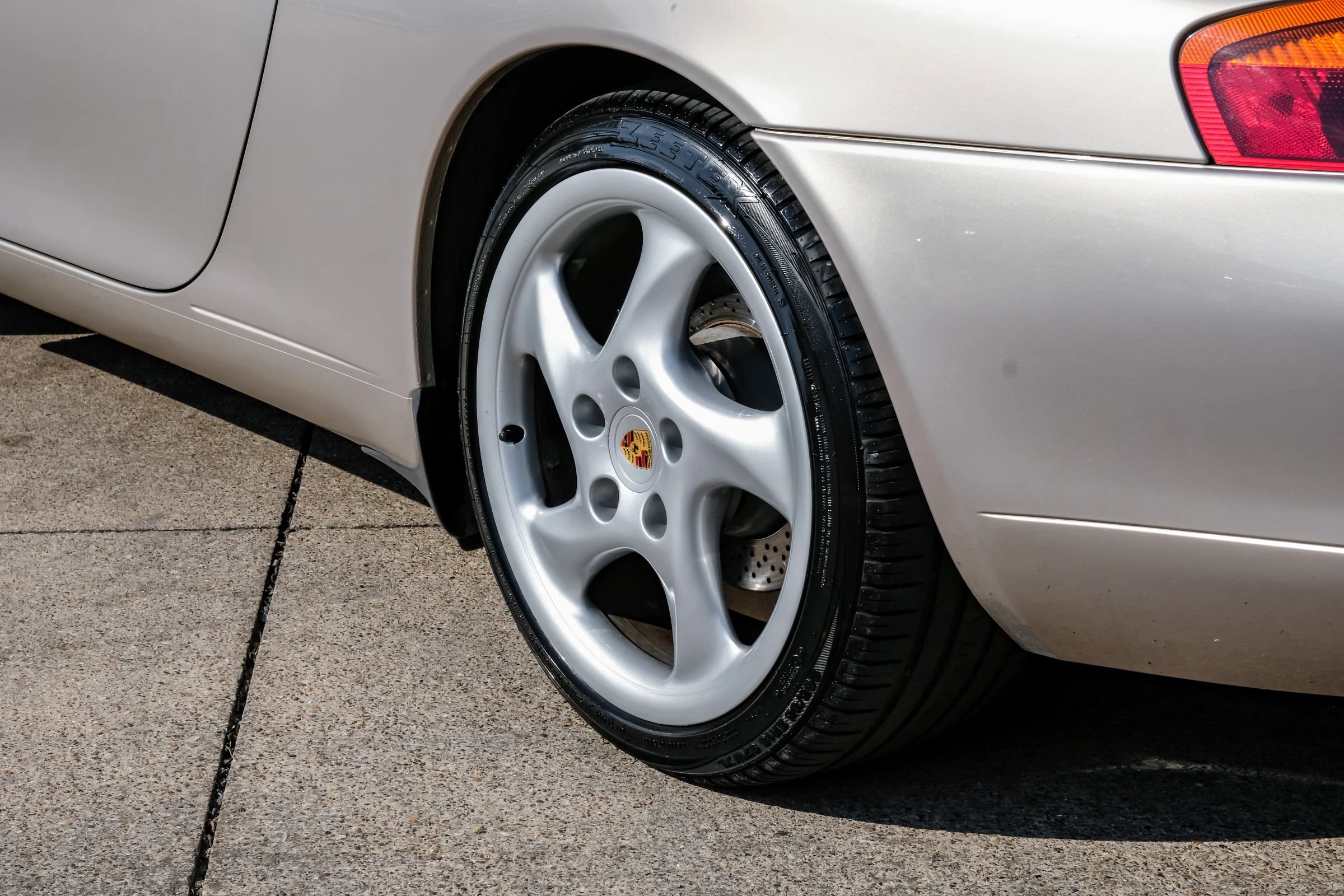 Used 2000 Porsche 911 Cabriolet image 53