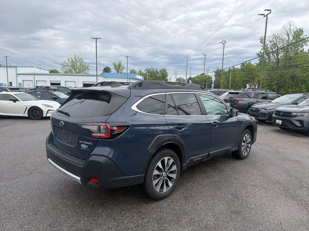 Used 2024 Subaru Outback Limited AWD/4WD image 6
