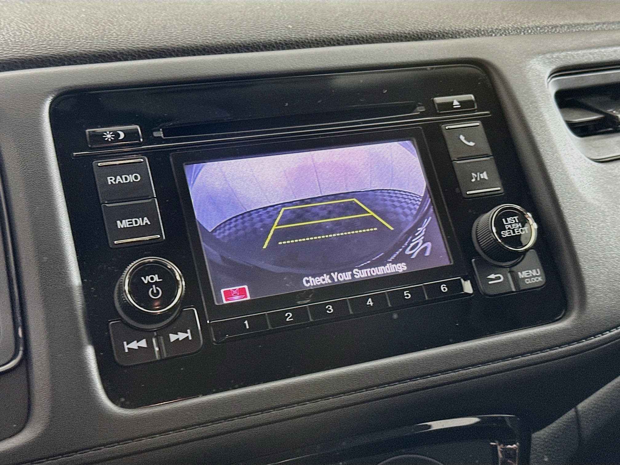 Used 2020 Honda HR-V LX image 21