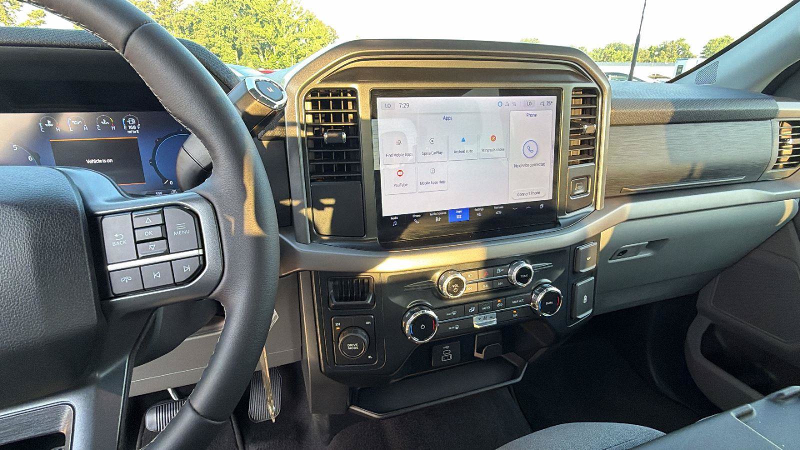 Used 2025 Ford F150 XLT w/ Equipment Group 301A Standard AWD/4WD image 5