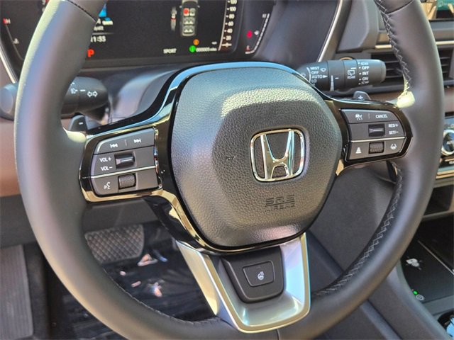 New 2025 Honda Pilot Elite image 13
