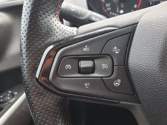 Certified 2024 Chevrolet Trax RS w/ Driver Confidence Package FWD image 21