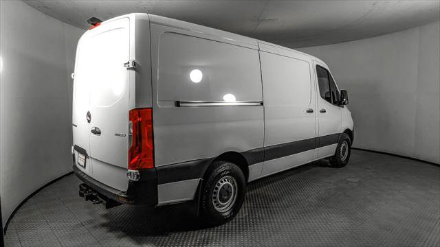 Used 2022 Mercedes-Benz Sprinter 2500 image 6