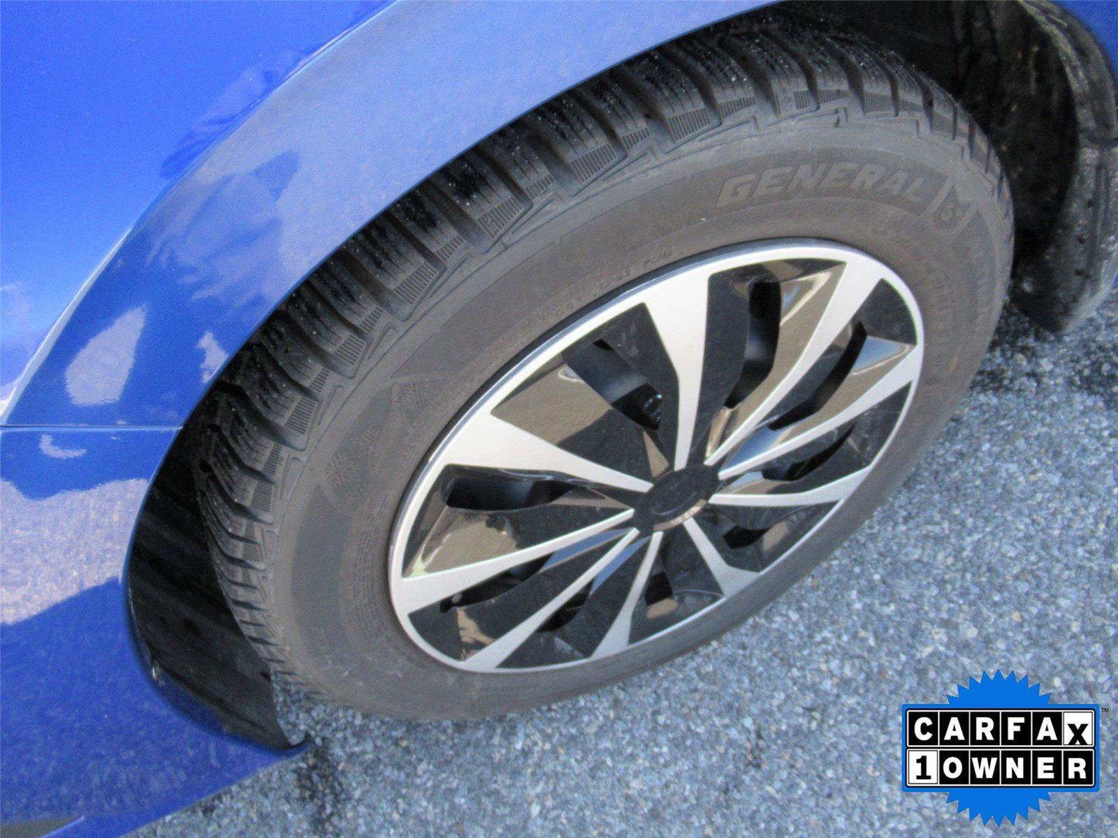 Used 2024 Honda Civic Touring image 9