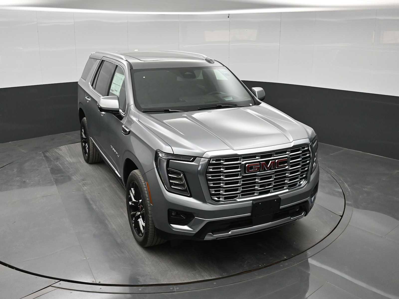 New 2026 GMC Yukon Denali w/ Sun & Power Step Package AWD/4WD image 26