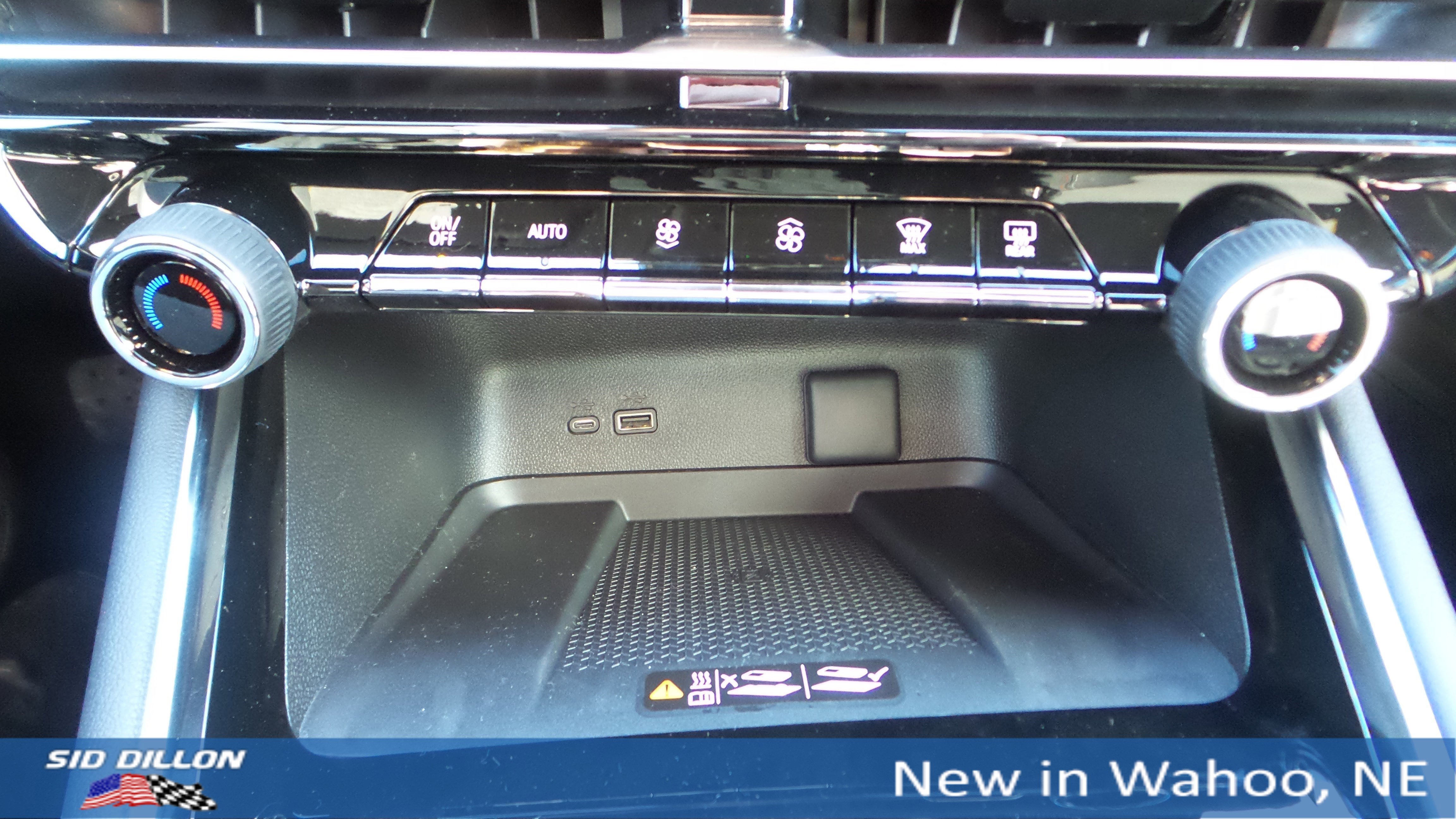 New 2026 Chevrolet Traverse Z71 w/ Enhanced Driving Package image 16