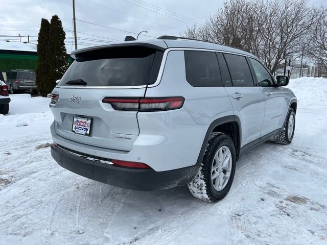 Used 2023 Jeep Grand Cherokee L Laredo AWD/4WD image 5