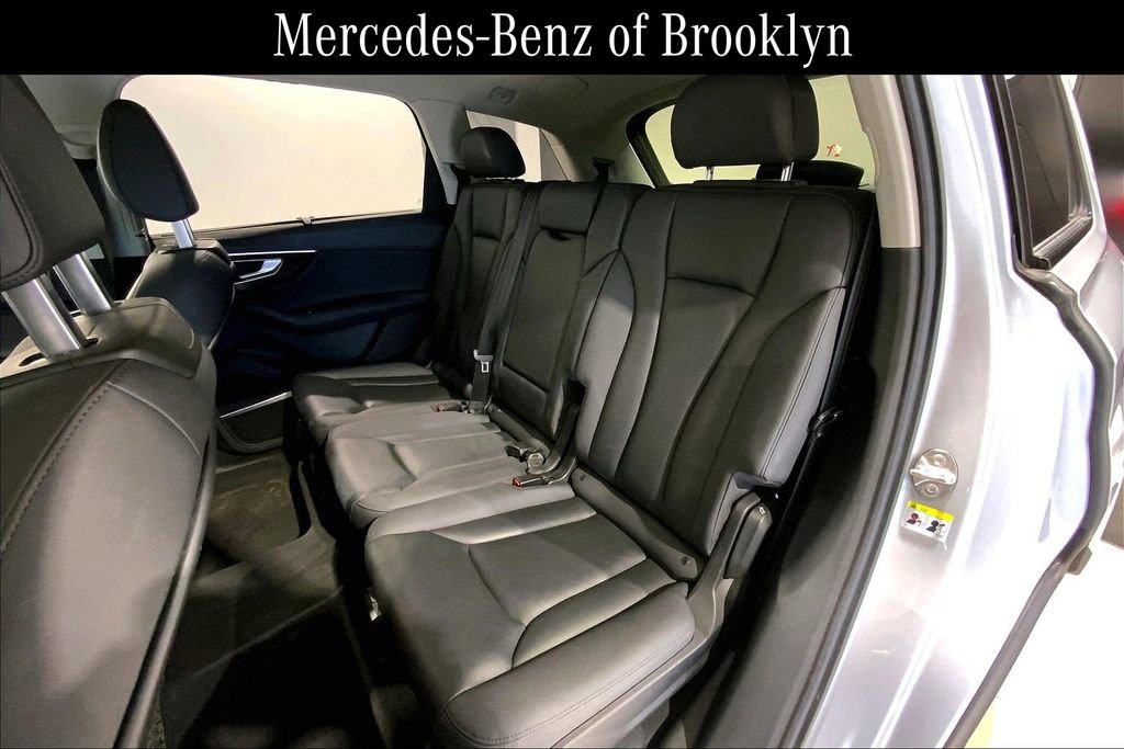 Used 2022 Audi Q7 3.0T Prestige AWD/4WD image 21