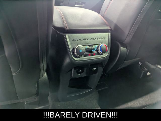 Used 2025 Ford Explorer ST image 19