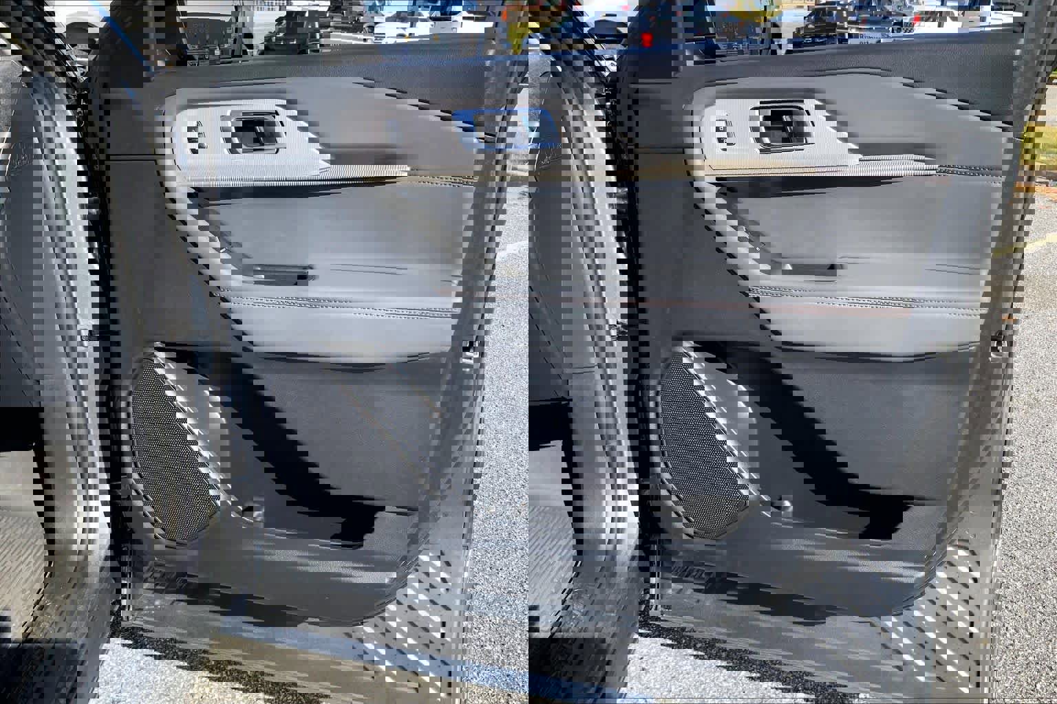 Certified 2025 Ford Explorer Active image 22