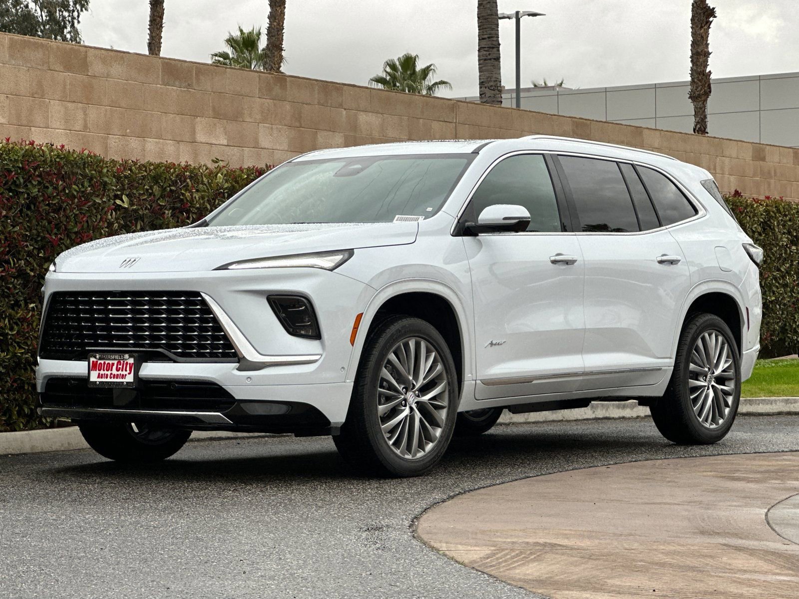 New 2026 Buick Enclave Avenir w/ Super Cruise Package FWD image 8