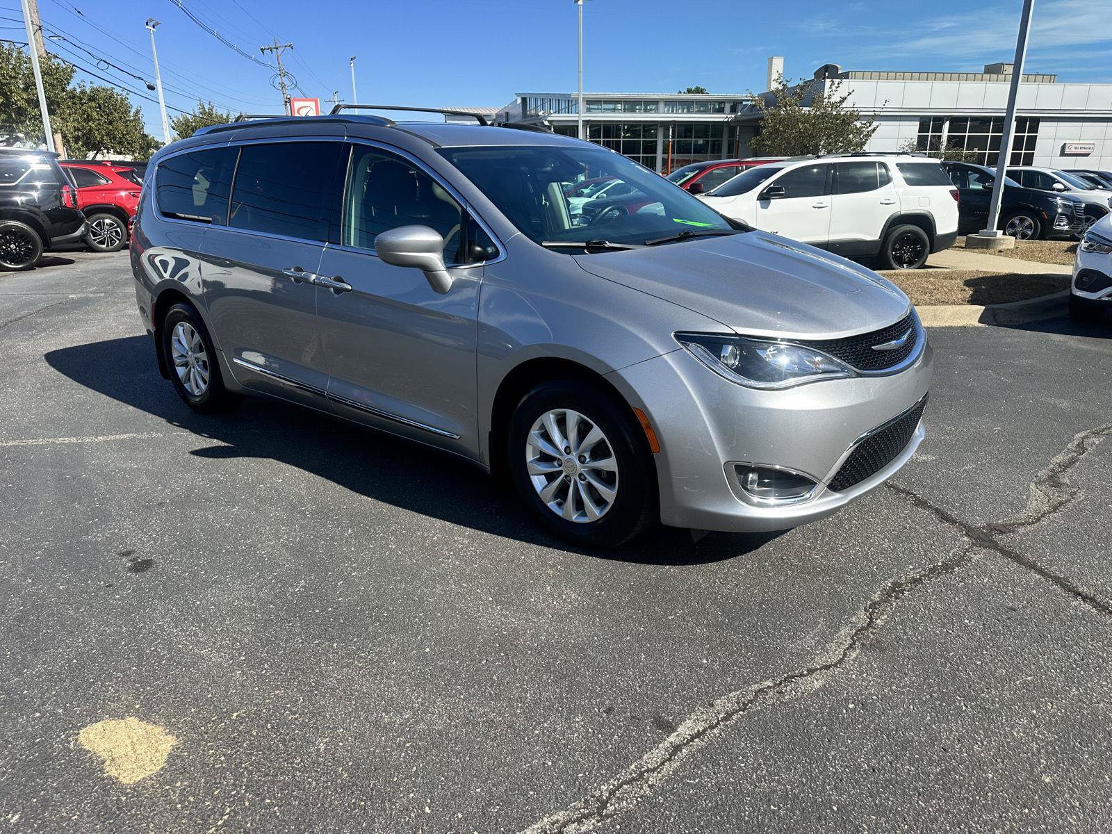 Used 2018 Chrysler Pacifica Touring-L