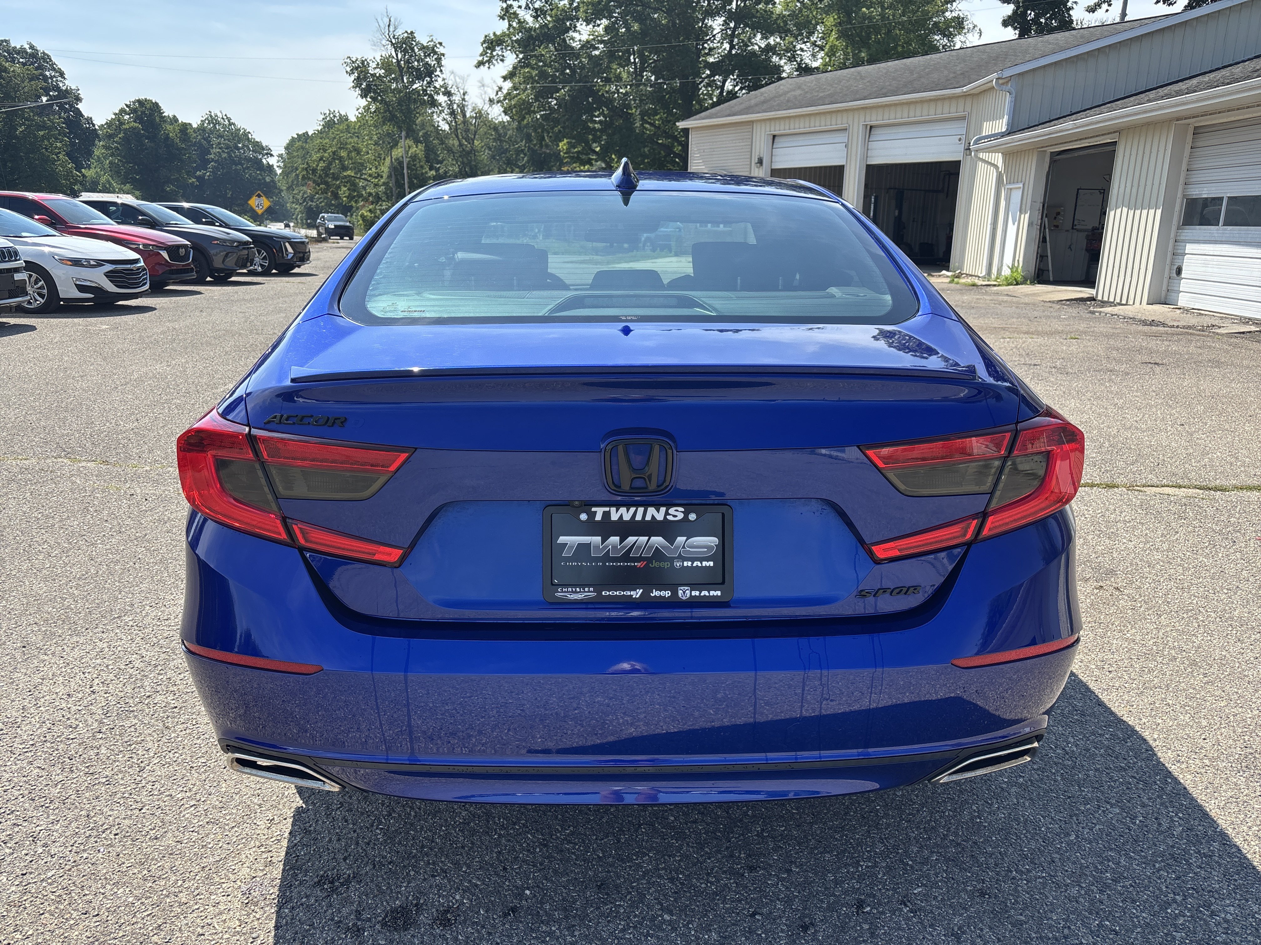 Used 2020 Honda Accord Sport image 4