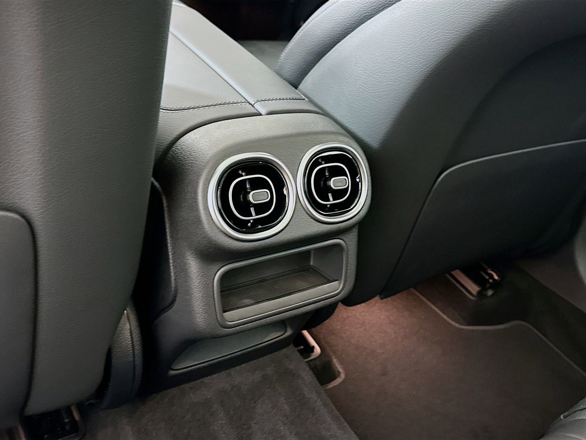 New 2026 Mercedes-Benz GLC 43 AMG 4MATIC image 29