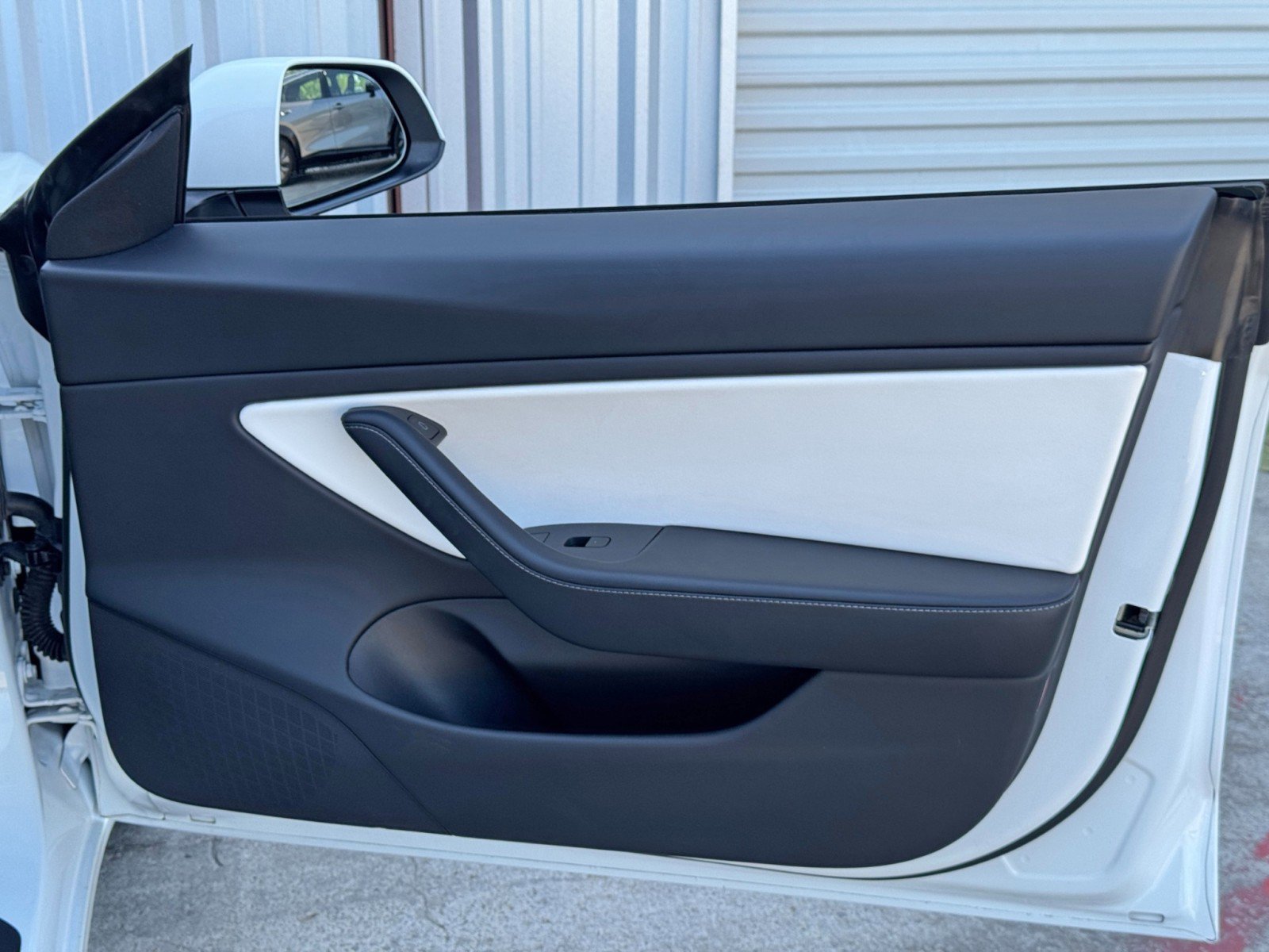 Used 2021 Tesla Model 3 Standard Range Plus image 44