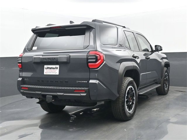 Used 2025 Toyota 4Runner TRD Off-Road image 19