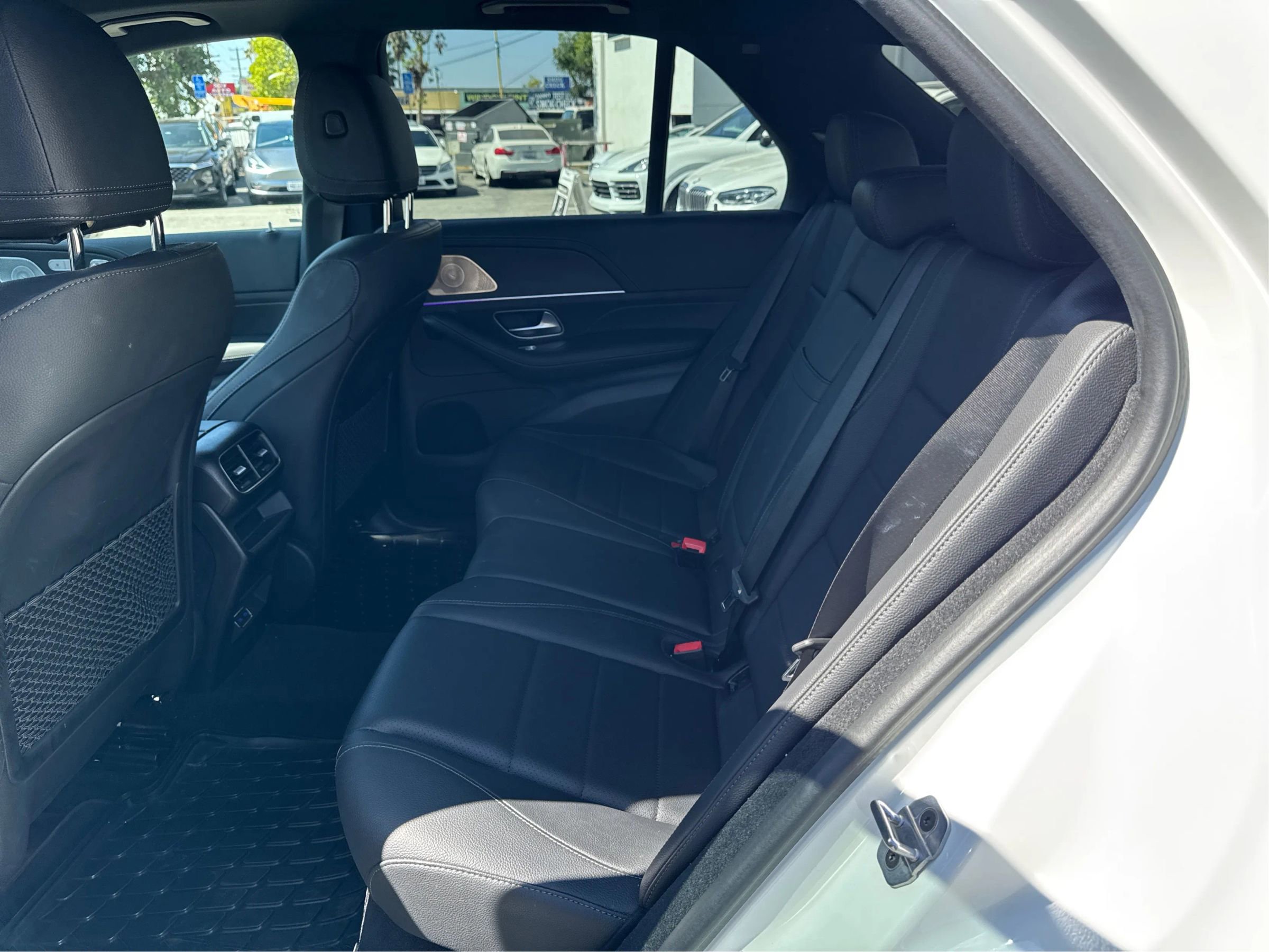 Used 2024 Mercedes-Benz GLE 350 4MATIC image 10