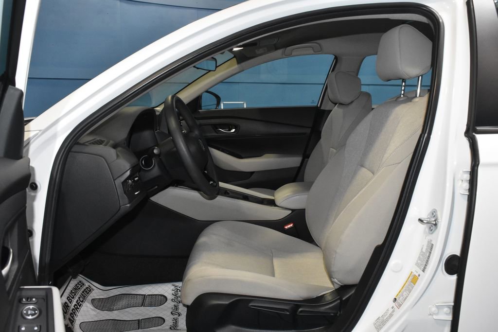 Used 2024 Honda Accord LX image 6