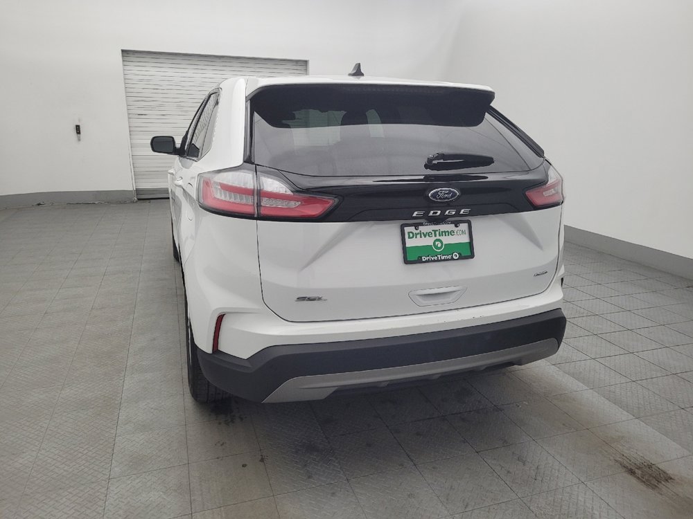Used 2024 Ford Edge SEL image 6