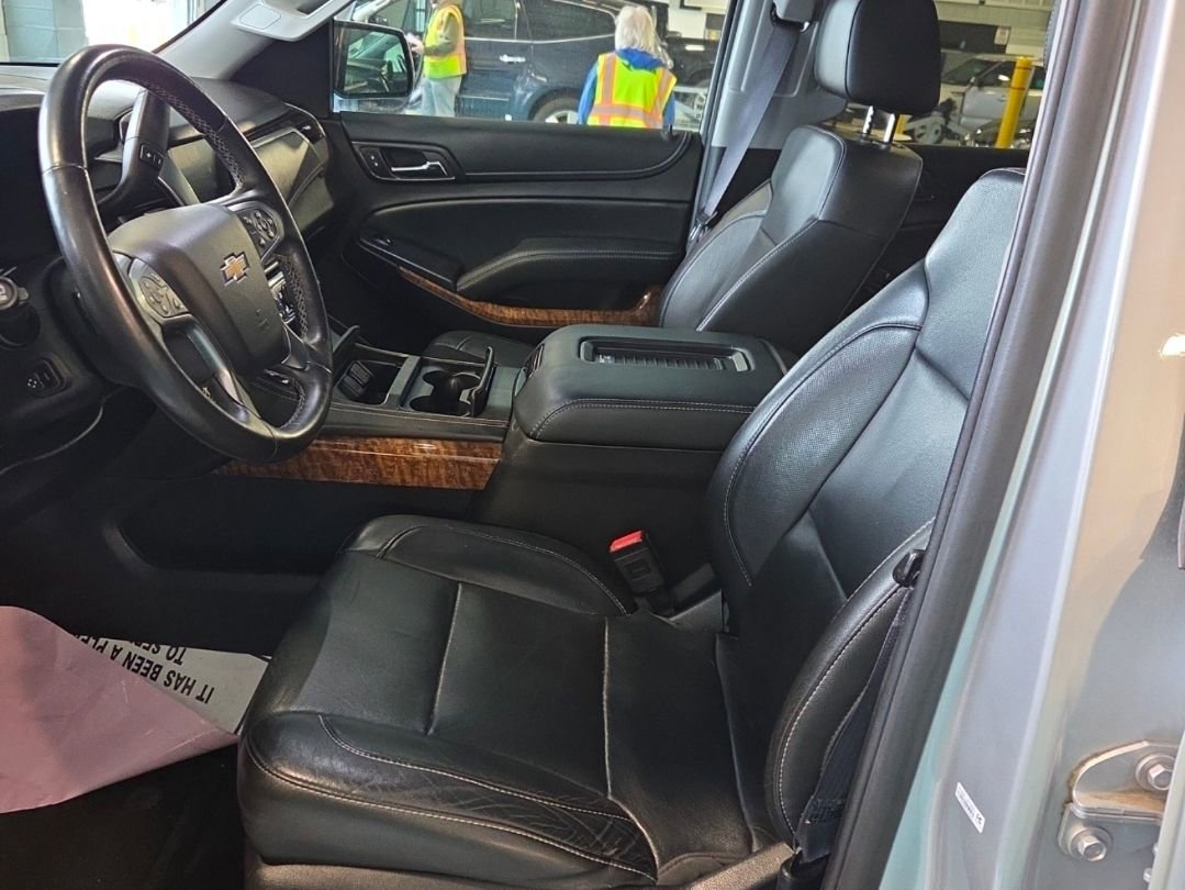 Used 2016 Chevrolet Suburban LTZ AWD/4WD image 15