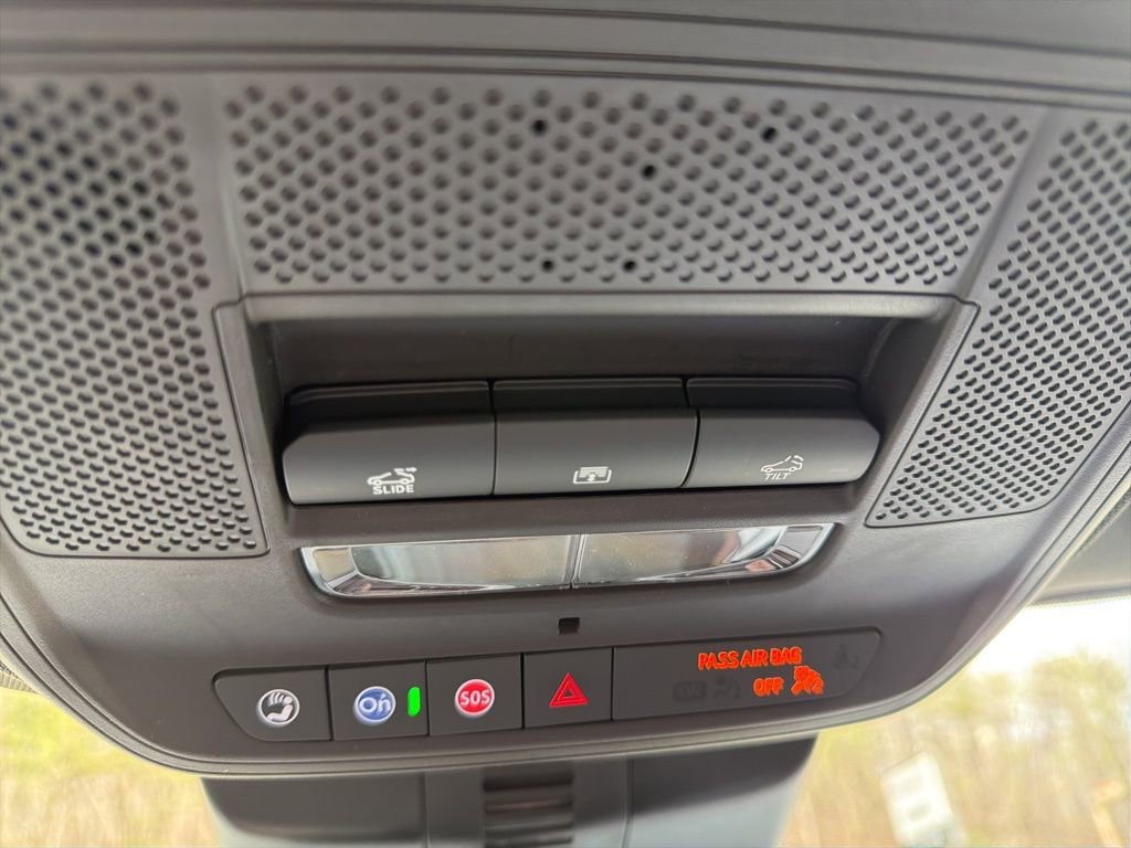 New 2026 Chevrolet Traverse Z71 w/ Enhanced Driving Package image 22