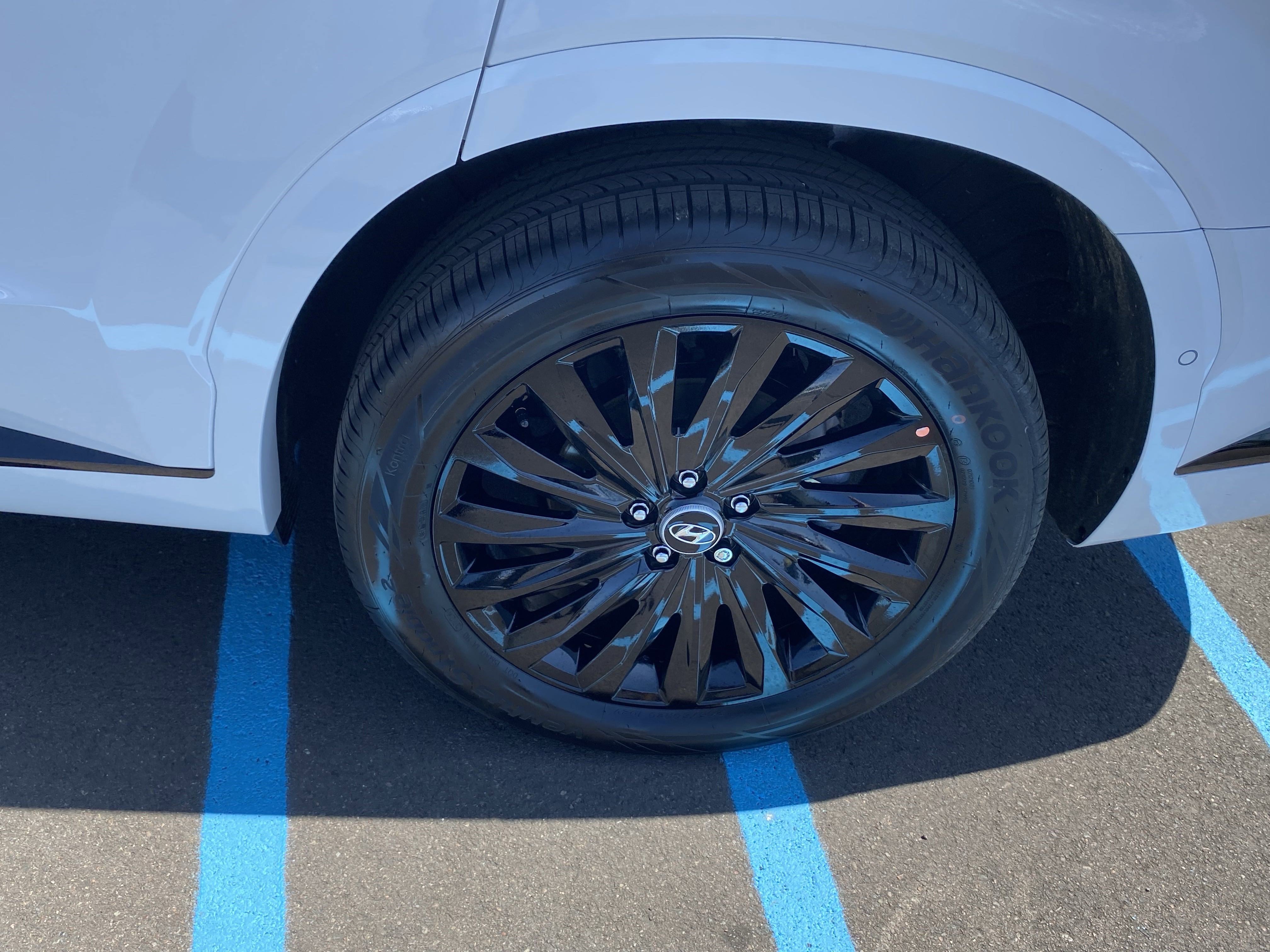 Used 2025 Hyundai Palisade Calligraphy image 26