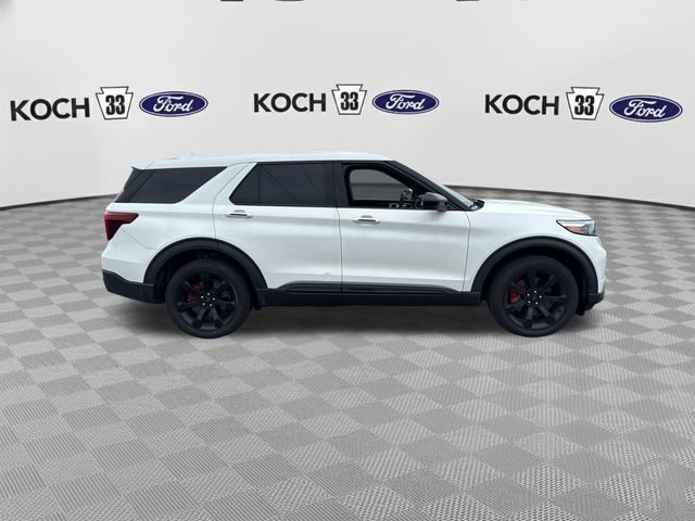 Used 2022 Ford Explorer ST w/ ST Street Pack AWD/4WD image 9