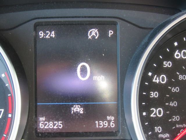 Used 2021 Volkswagen Tiguan S image 28