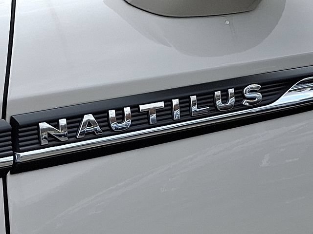 Certified 2023 Lincoln Nautilus Reserve w/ Equipment Group 202A AWD/4WD image 30