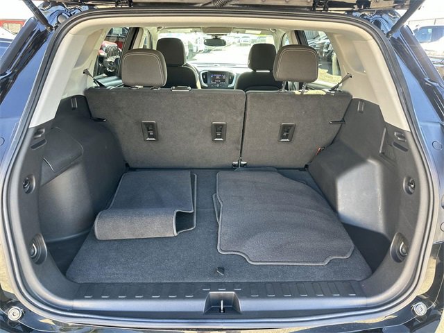 Used 2022 GMC Terrain SLE image 24