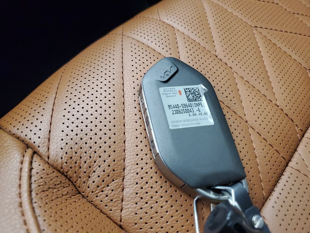 Used 2024 Kia Telluride EX X-Line AWD/4WD image 27