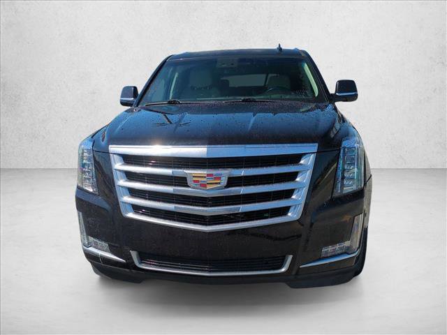 Used 2018 Cadillac Escalade ESV Luxury image 2