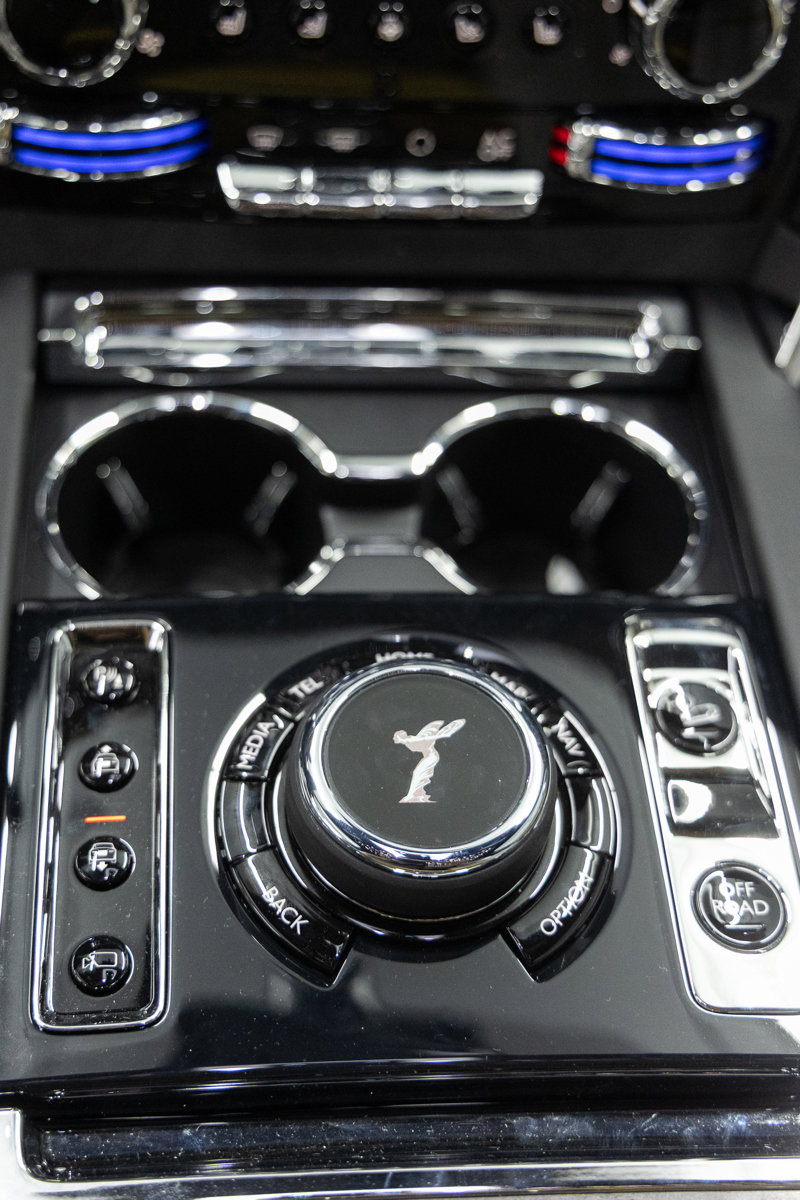 New 2026 Rolls-Royce Cullinan AWD/4WD image 40