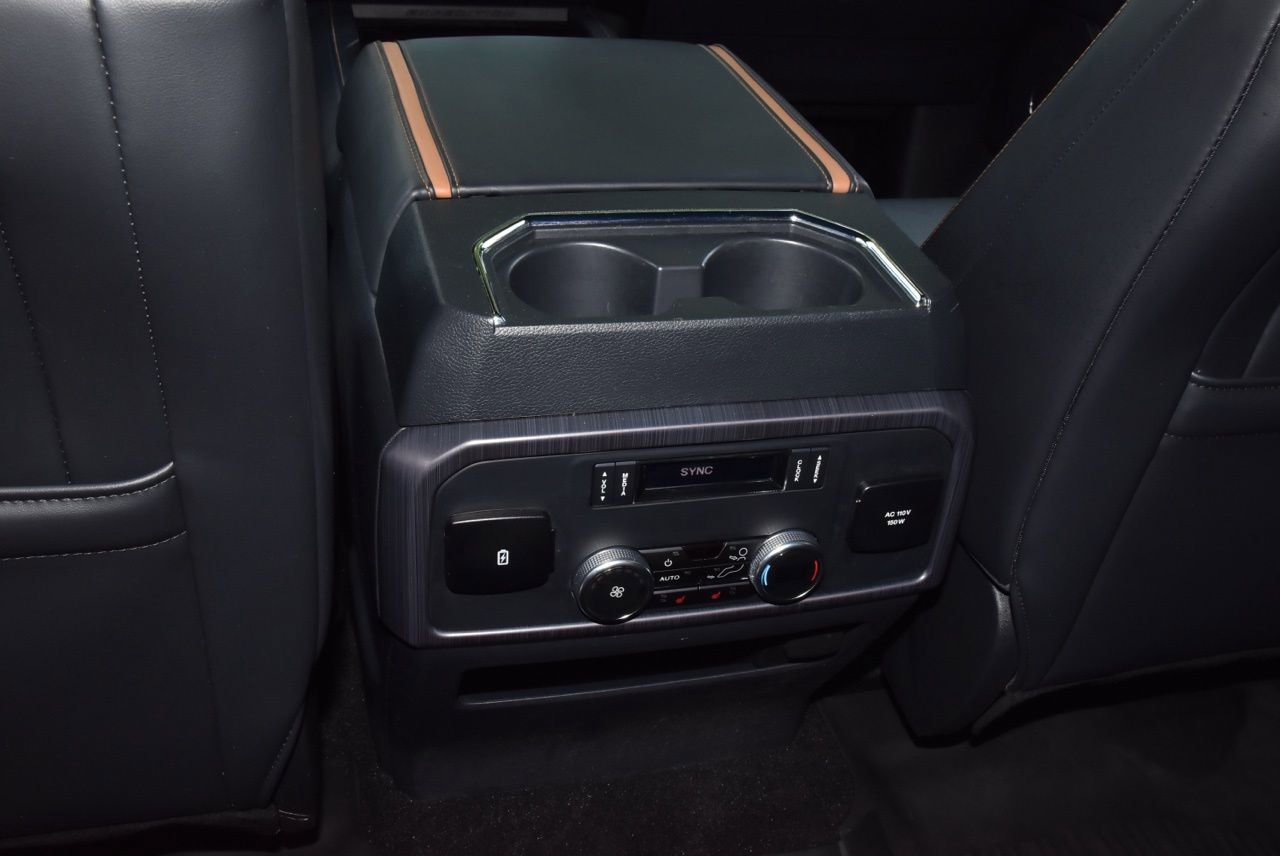 Certified 2023 Ford Expedition Platinum image 19