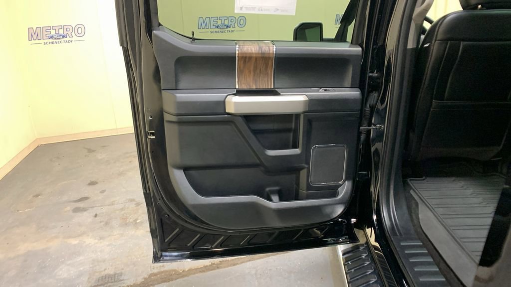 Used 2018 Ford F150 Lariat w/ Equipment Group 502A Luxury AWD/4WD image 24