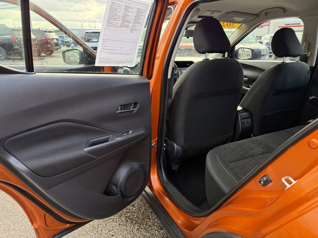 Used 2024 Nissan Kicks SV image 27