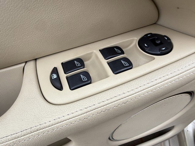 Used 2005 Jaguar X-TYPE 3.0 image 14